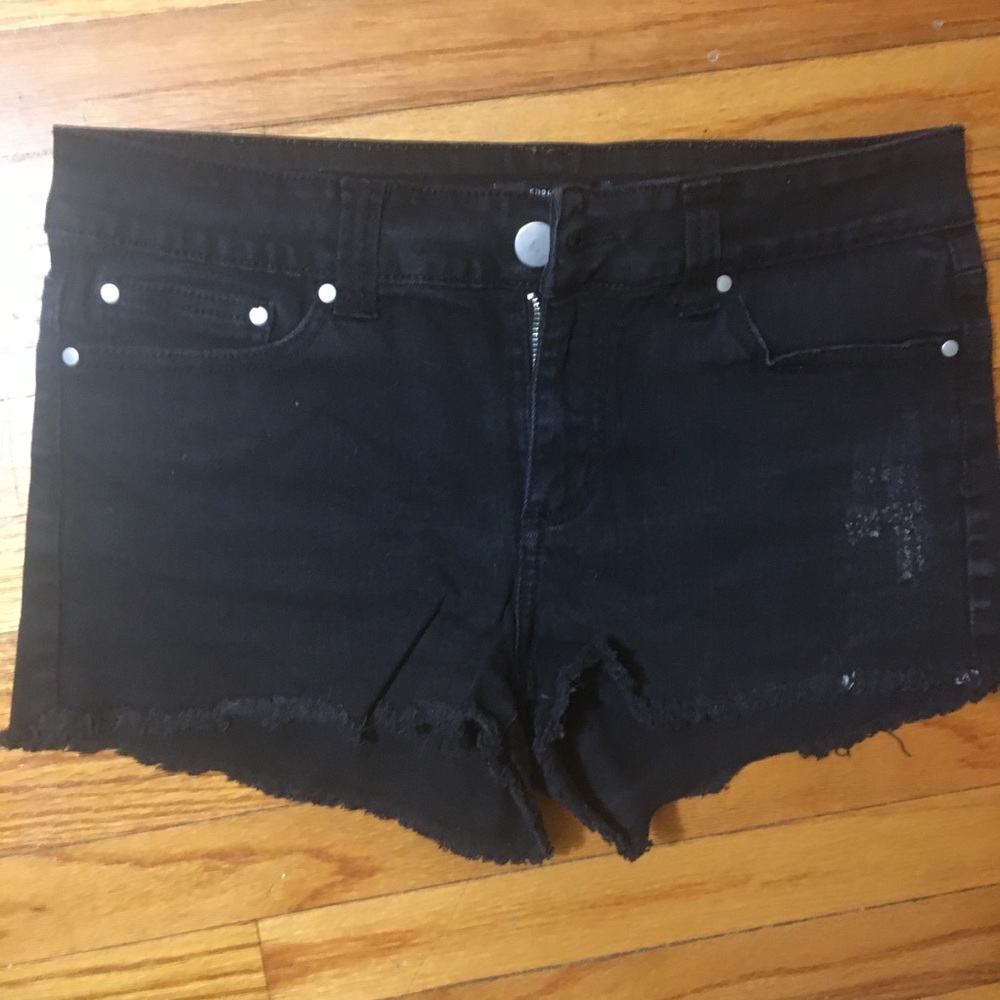 NWOT black denim shorts